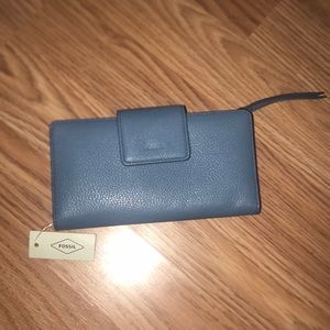 Fossil Emma Tab Clutch.